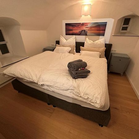 Ferienwohnung Uli24 - Zentral, Stilvoll, Ruhig 施韦比施哈尔 外观 照片